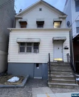 /international/us/1702-kennedy-boulevard-jersey-city-nj-110107762041/