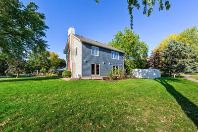 /international/us/800-crystal-lake-road-e-burnsville-mn-110120413455/