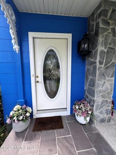 /international/us/623-main-street-leesburg-nj-110105090544/