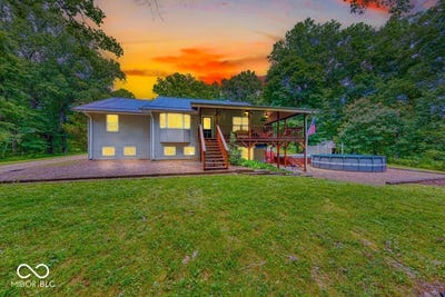 /international/us/8910-richarts-road-morgantown-in-110100867643/