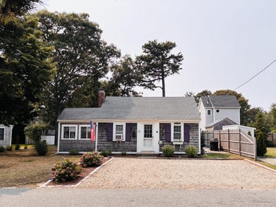 /international/us/7-ferncliff-road-dennis-port-ma-110101391662/