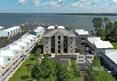 /international/us/25909-canal-road-orange-beach-al-110103126344/