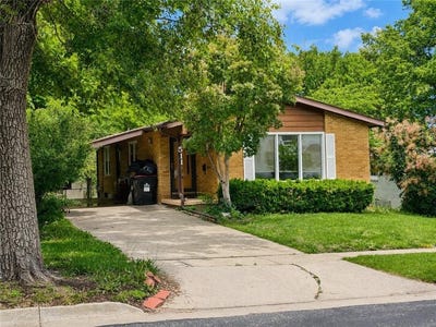 /international/us/511-broad-street-warrensburg-mo-110108381798/