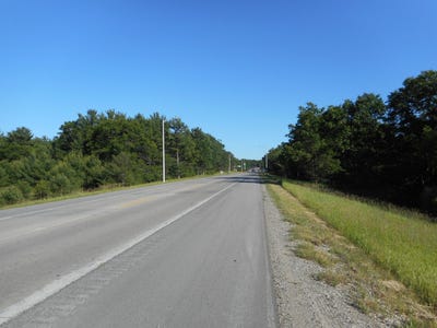 /international/us/2322-grant-highway-manistee-mi-110096192483/?lang=en