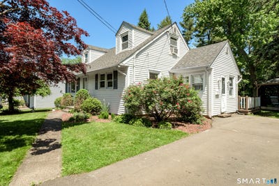 /international/us/26-beechwood-drive-wallingford-ct-110108477498/