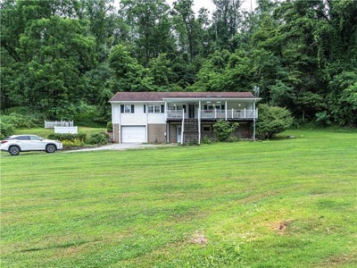 /international/us/528-upper-drennen-rd-upper-burrell-pa-110100798243/