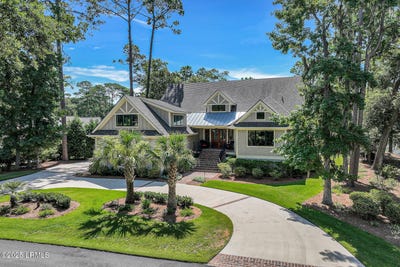 /international/us/9-strawberry-hill-road-hilton-head-island-sc-110100721187/
