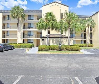 /international/us/2424-w-tampa-bay-boulevard-tampa-fl-110107827123/