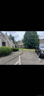 /international/us/51-brook-street-naugatuck-ct-110101179834/