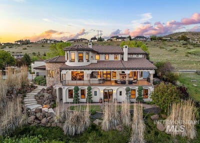 /international/us/473-n-strata-via-way-boise-id-110108653846/