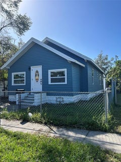 /international/us/1218-13th-avenue-s-st-petersburg-fl-110105111814/