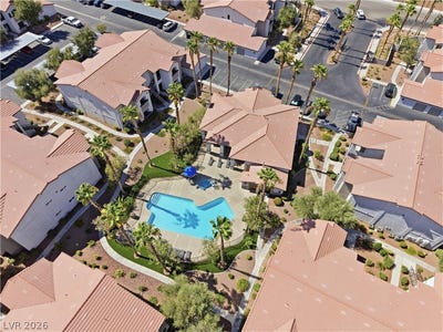 /international/us/2615-w-gary-avenue-las-vegas-nv-110109457486/