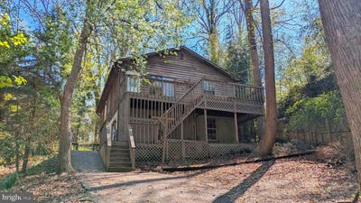 /international/us/5860-lilac-cir-saint-leonard-md-110108174040/