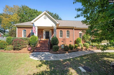 /international/us/200-emerald-oaks-way-irmo-sc-110107453674/