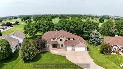 /international/us/3310-buffalo-ct-grand-island-ne-110098381944/