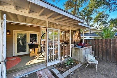 /international/us/14633-robinson-clearlake-ca-110105278213/