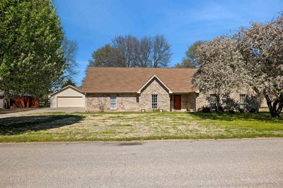 /international/us/1404-easy-street-trumann-ar-110106538632/
