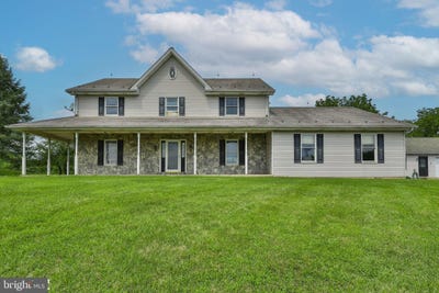/international/us/829-georgetown-road-nazareth-pa-110119888738/