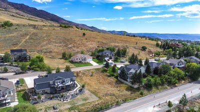 /international/us/4133-n-wolf-ridge-cir-eden-ut-110102185714/