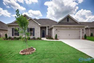 /international/us/7116-springwell-court-se-gurley-al-110109257561/