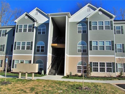 /international/us/2606-pennoak-way-greensboro-nc-110106274356/