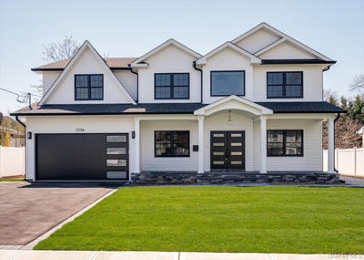 /international/us/3356-carrollton-avenue-wantagh-ny-110105873340/