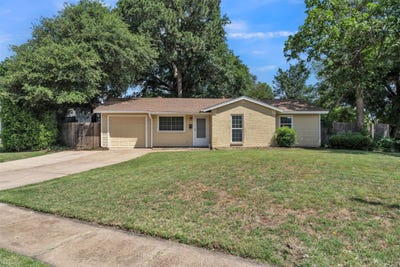 /international/us/1801-anderson-street-irving-tx-110108488960/