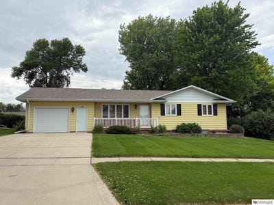 /international/us/102-w-ken-miller-circle-hartington-ne-110108501815/