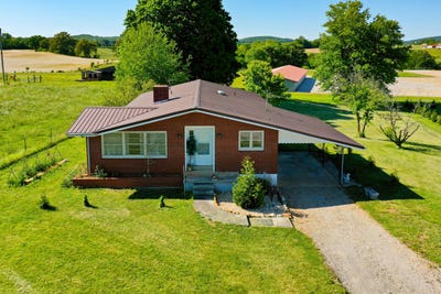 /international/us/142-highway-3284-monticello-ky-110107936219/