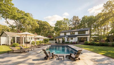 /international/us/91-east-tiana-road-hampton-bays-ny-110108269099/
