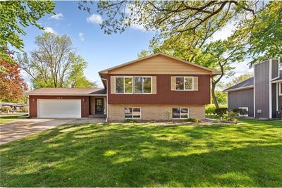 /international/us/1813-marie-lane-north-mankato-mn-110108071751/