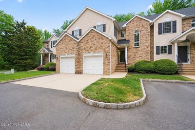 /international/us/63-agostina-drive-holmdel-nj-110108416837/
