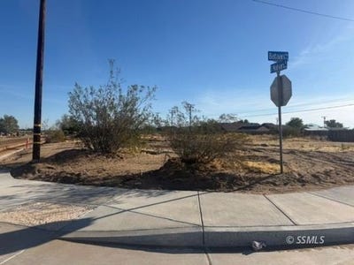 /international/us/mahan-ridgecrest-pa-110119478801/