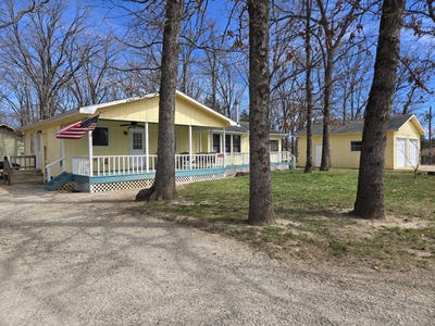 /international/us/25193-cedar-crest-drive-hermitage-mo-110098226158/