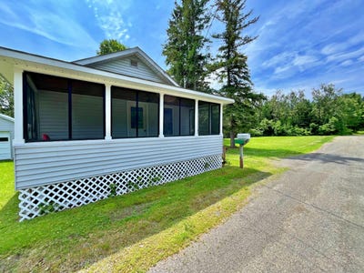 /international/us/23-cottage-siding-road-saint-francis-me-110100744021/?lang=zh-cn