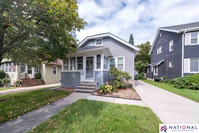 /international/us/410-w-12-mile-road-royal-oak-mi-110119966962/