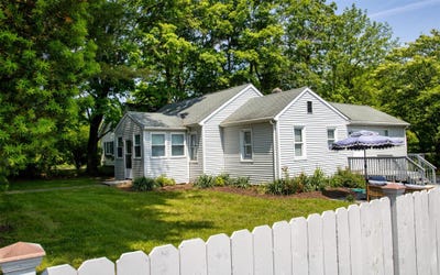 /international/us/80-albany-post-road-newburgh-ny-110100625446/