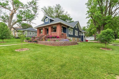 /international/us/217-e-2nd-st-kingsley-ia-110108441411/