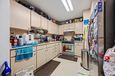 /international/us/94-520-kupuohi-st-waipahu-hi-110107172948/