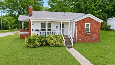 /international/us/923-denton-street-benton-ar-110107932132/