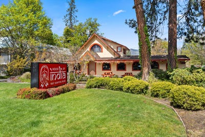 /international/us/1667-siskiyou-boulevard-ashland-or-110107510898/