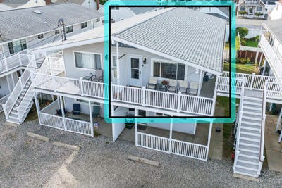 /international/us/16-whitten-street-hampton-nh-110120527770/