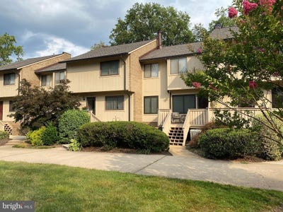 /international/us/2562-glengyle-drive-vienna-va-110108571026/