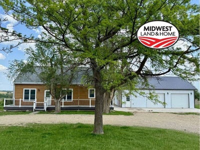 /international/us/1702-2nd-road-waterville-ks-110099369810/