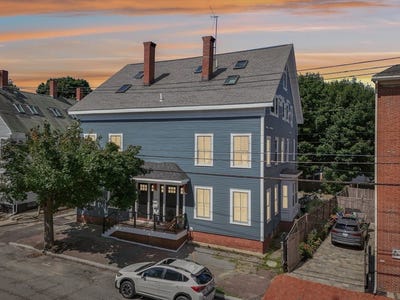 /international/us/42-federal-st-newburyport-ma-110100918156/