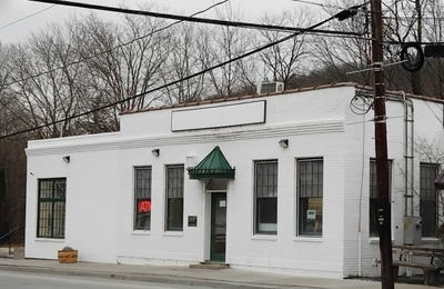 /international/us/110-w-main-street-odessa-ny-110104017364/