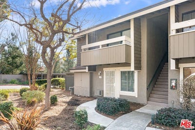 /international/us/4-streamwood-irvine-ca-110107198720/