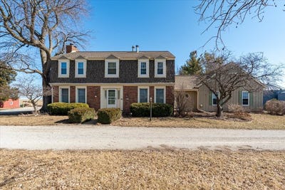 /international/us/21389-n-2875-road-e-lexington-il-110106230393/