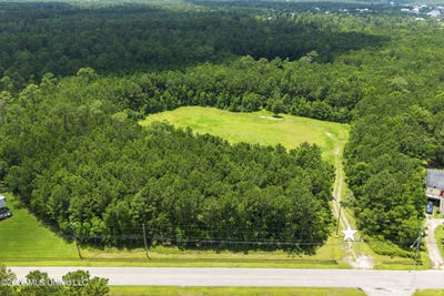 /international/us/1441-blue-meadow-road-bay-saint-louis-ms-110108543680/