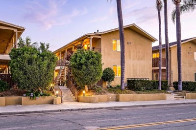 /international/us/320-j-ave-national-city-ca-110108544159/